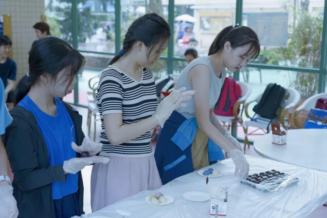 游子|月饼味的团建  深圳国际交流学院 第8张